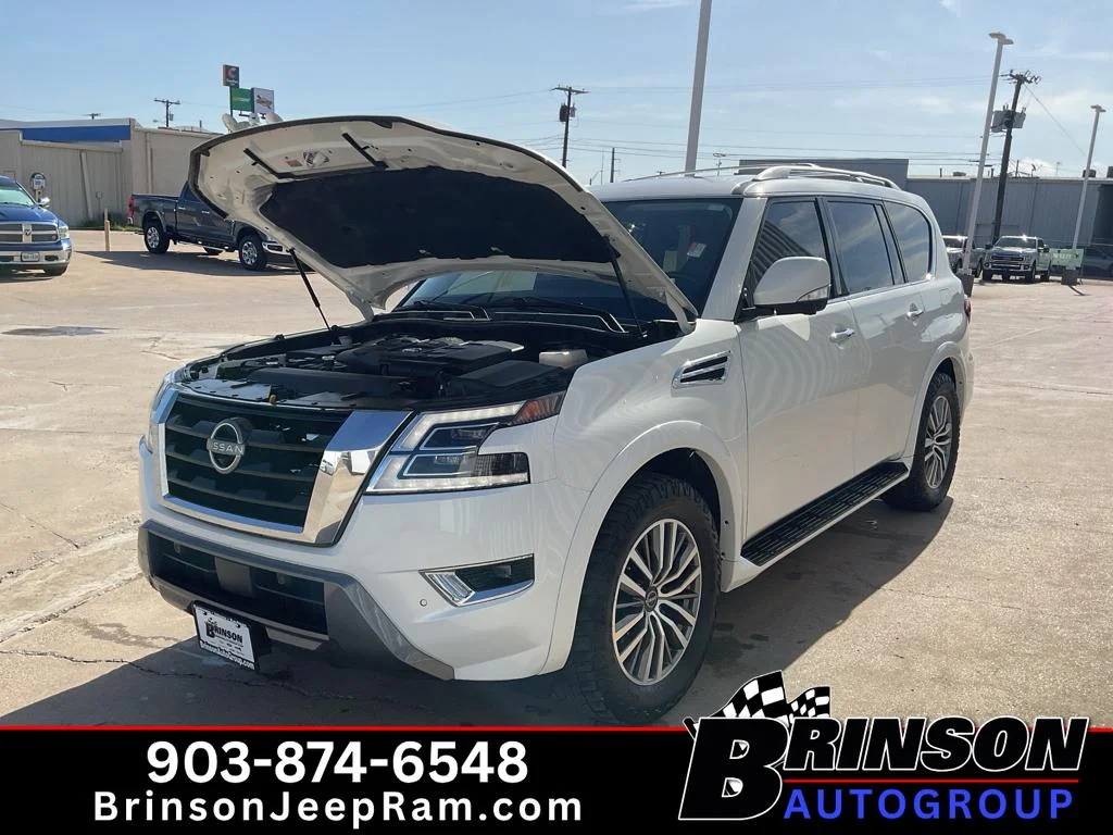 Used 2024 Aspen White Tricoat Nissan SL image 15
