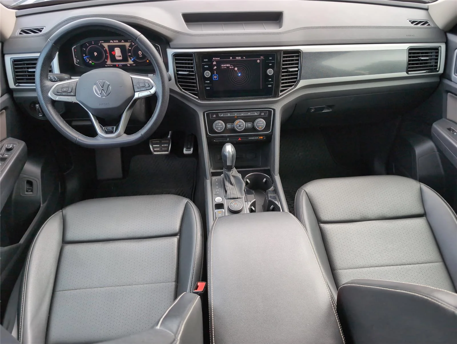 Used 2023 Platinum Gray Metallic Volkswagen 3.6L V6 SEL R-Line Black image 26