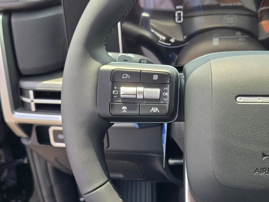 New 2026 Phantom Black Hyundai SE image 31
