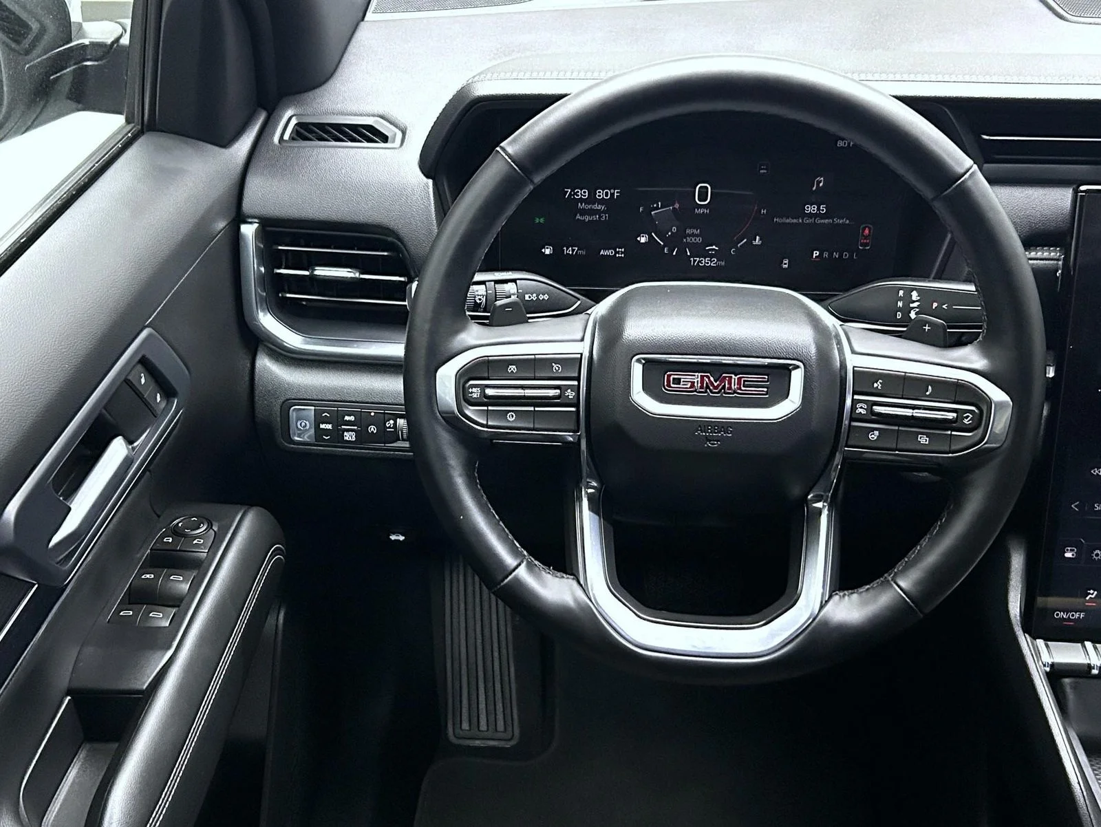 Used 2026 Silver GMC Elevation image 12