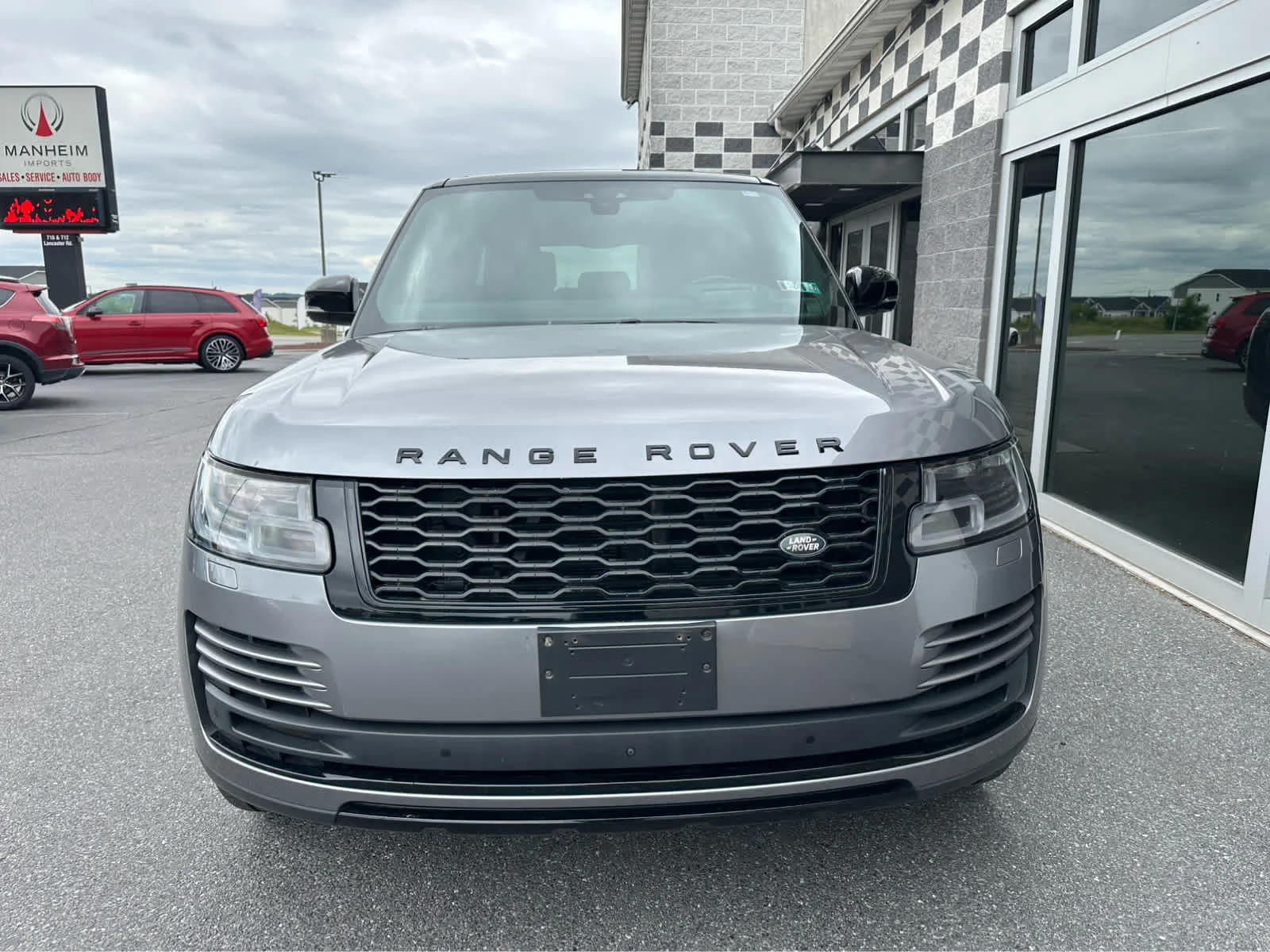 Used 2021 Eiger Grey Metallic Land Rover Westminster image 3
