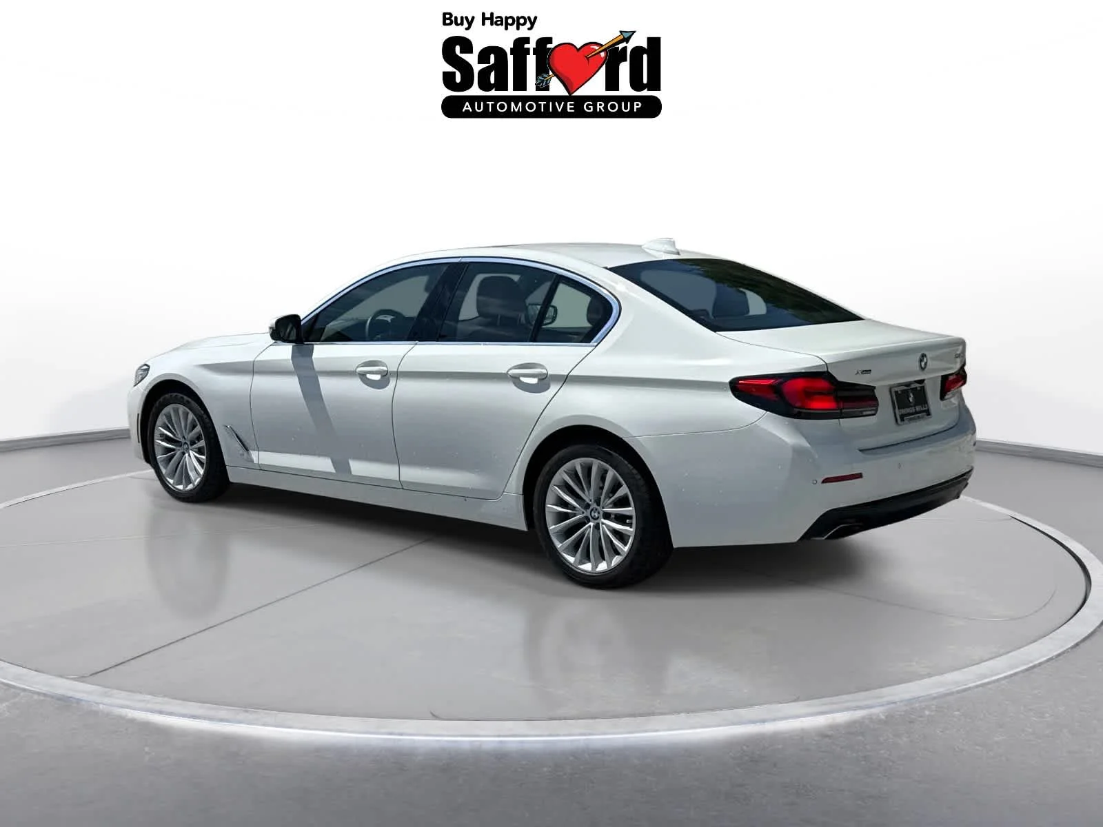 Used 2023 Alpine White BMW 530i xDrive image 11