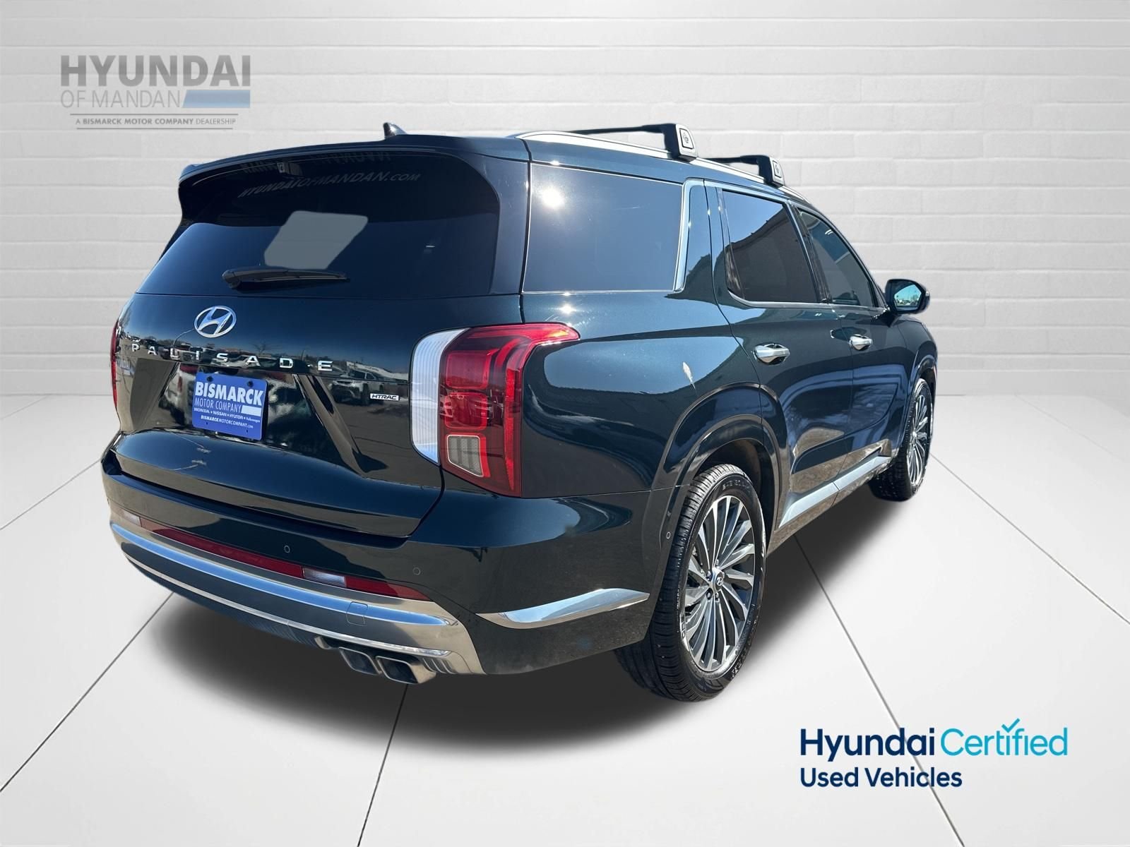 Certified Used 2024 Green Hyundai Calligraphy image 3