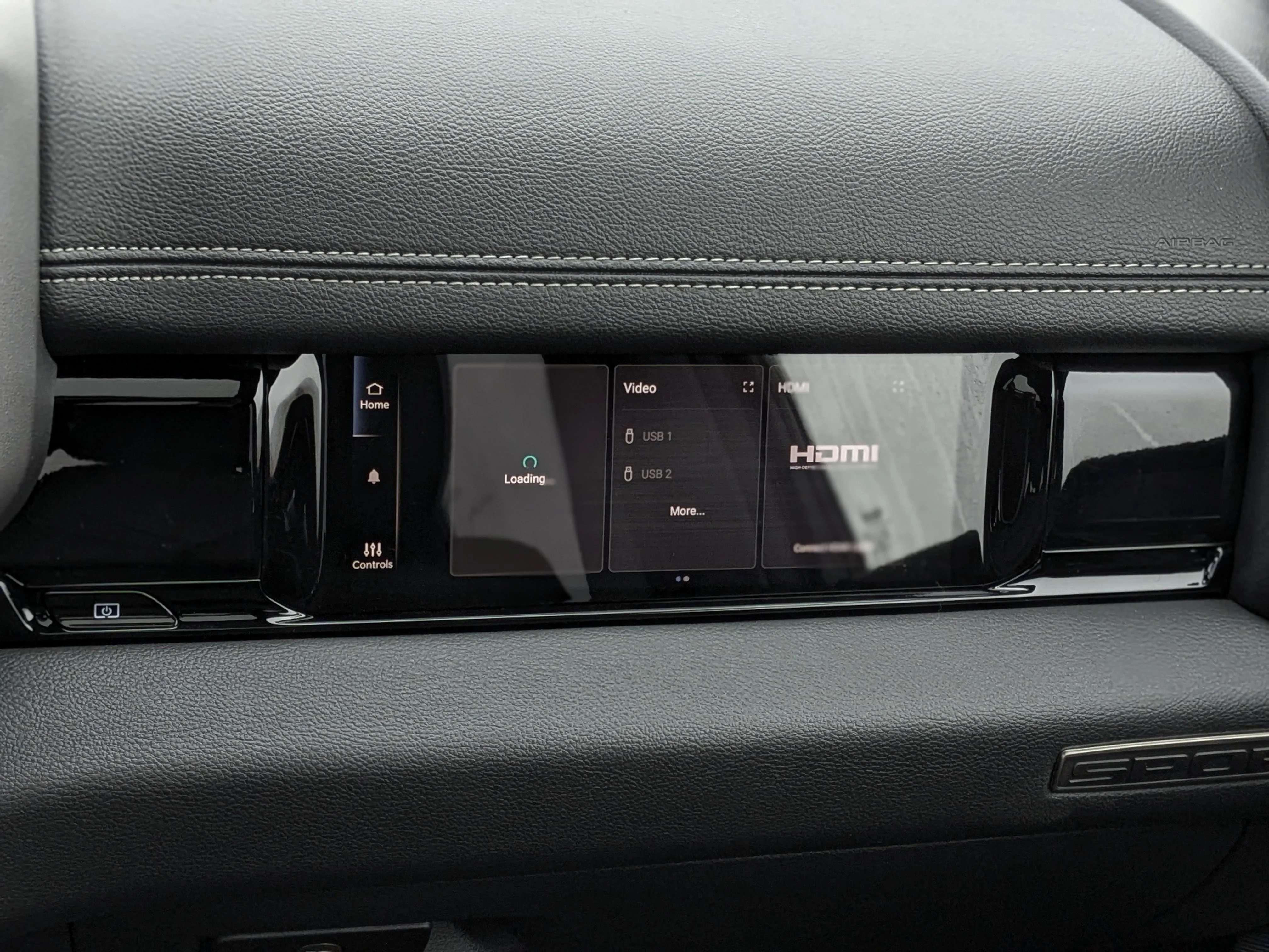 New 2026 Black RAM Sport - - Level 1 Equip Grp - Dual?Pane Panoramic Sunroof - Leather?Faced Bucket Seats - 5.7L image 27