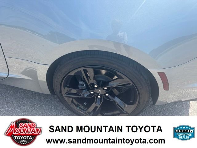 Used 2023 Gray Chevrolet 3LT image 10