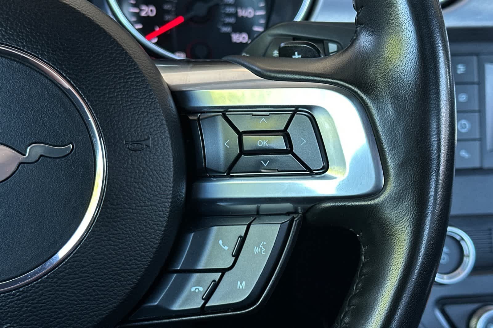Used 2022 Oxford White Ford GT image 23
