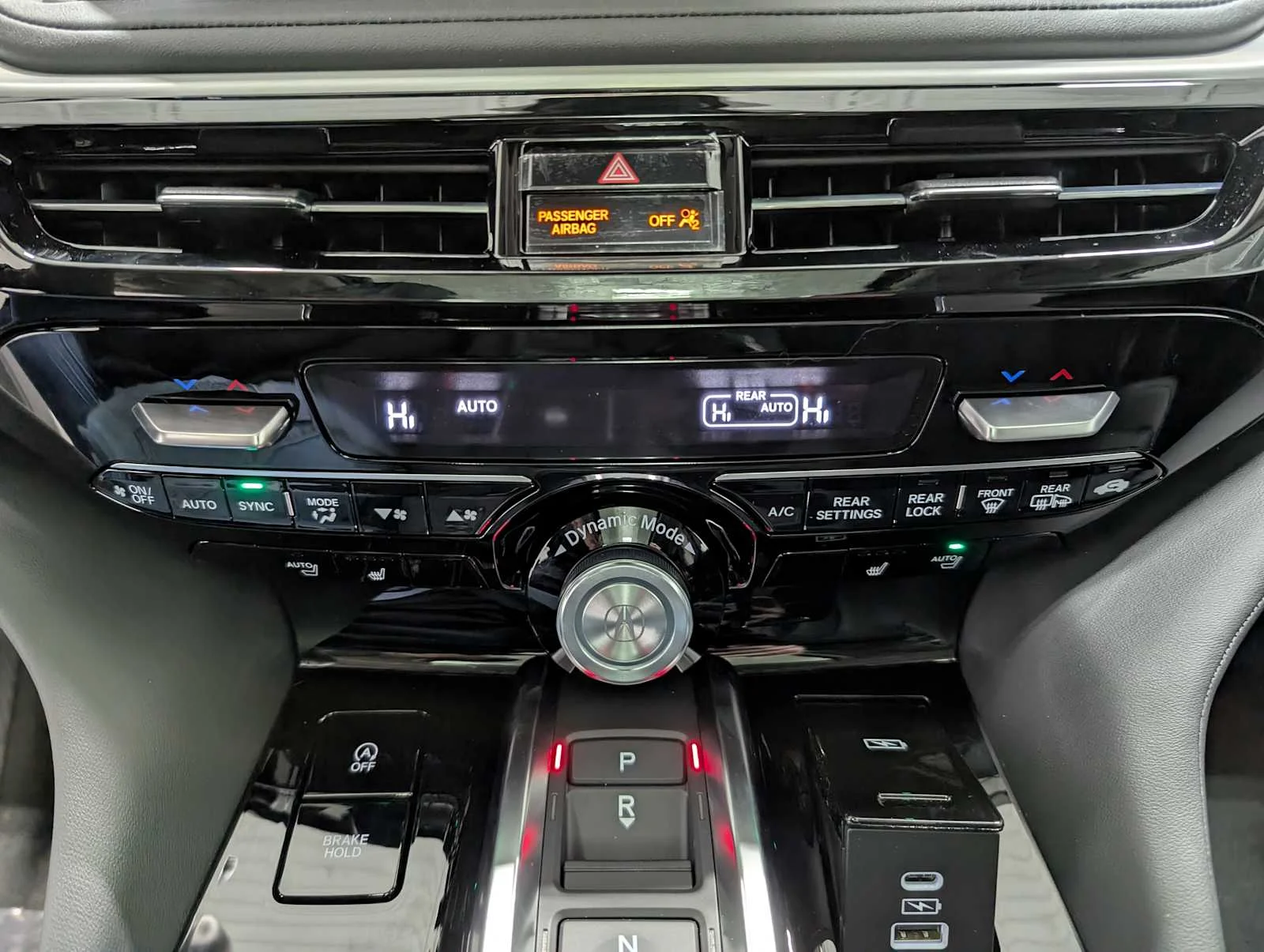New 2026 Liquid Carbon Metallic Acura w/Technology Package image 34