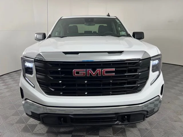 New 2026 Summit White GMC Pro image 2