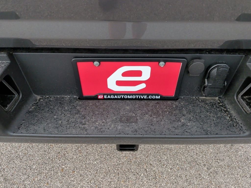 New 2026 Carbonized Gray Metallic Ford XLT image 43