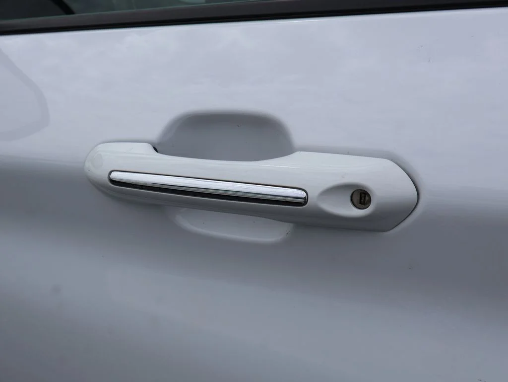 Used 2023 Oxford White Ford Limited image 25
