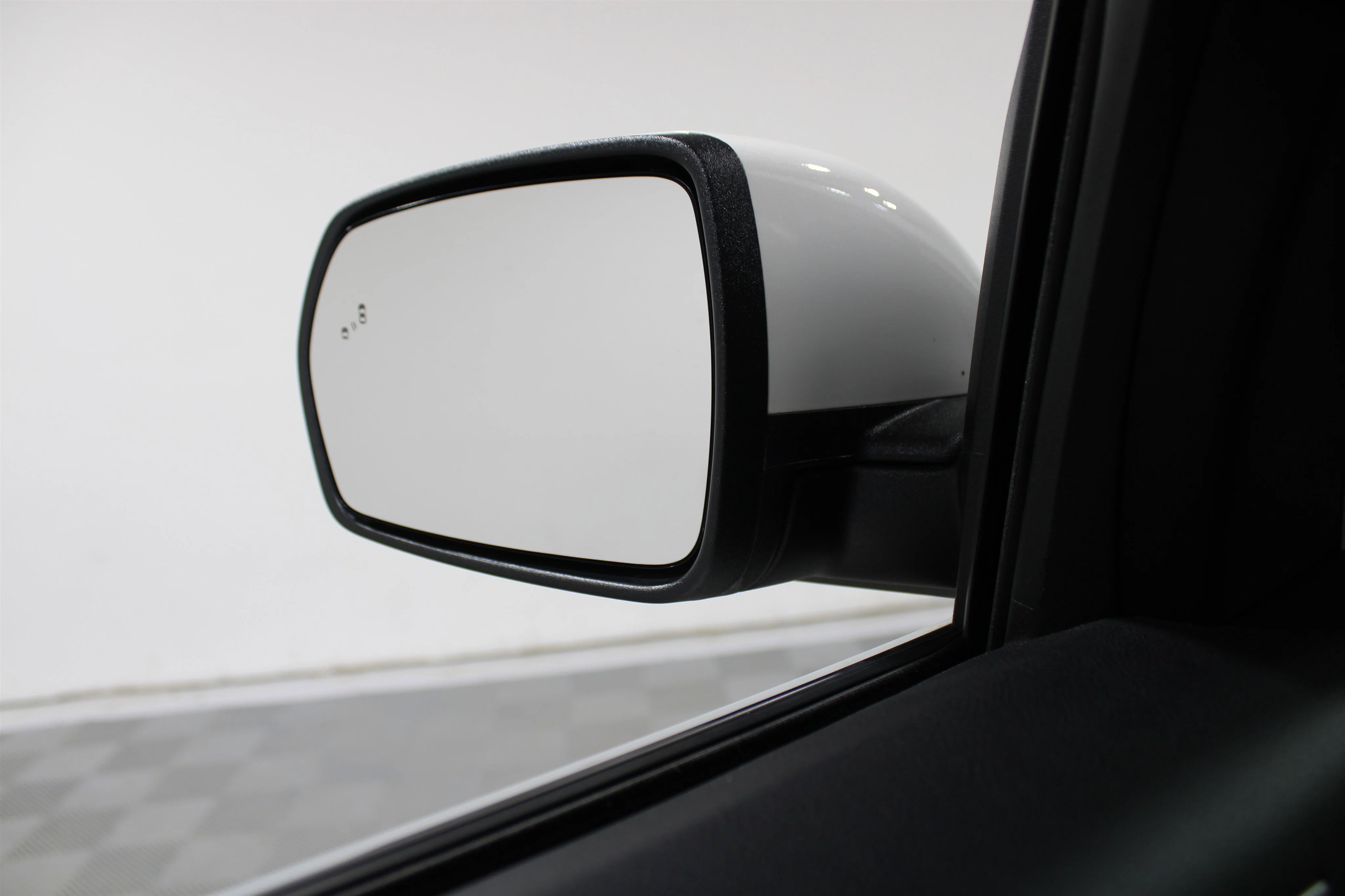 2024 Ford Edge SEL - Photo 18