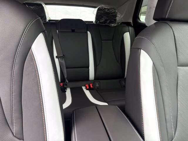 2026 Buick Envision Sport Touring - Photo 27