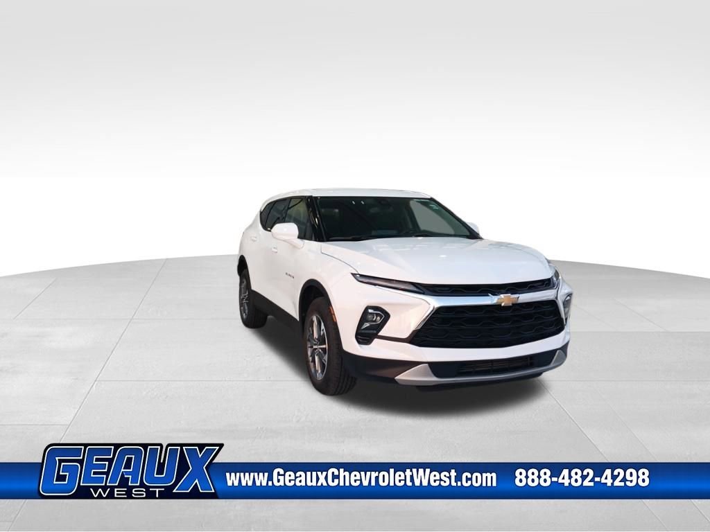 2025 Chevrolet Blazer 2.0T 2LT FWD's photo