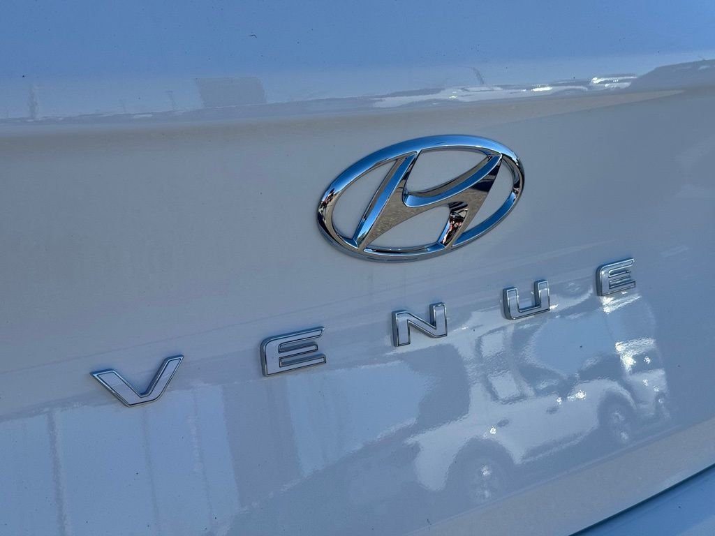 Used 2026 White Hyundai SEL image 12