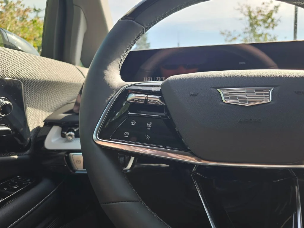 New 2027 Argent Silver Metallic Cadillac Sport image 32