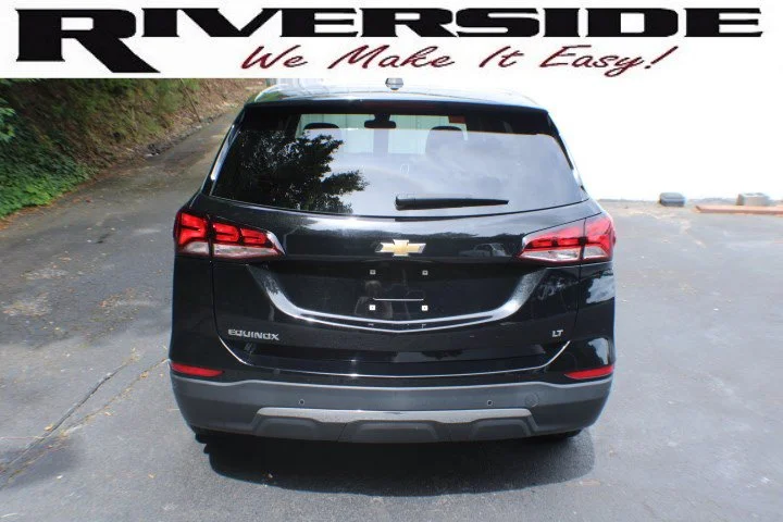 Used 2023 Mosaic Black Metallic Chevrolet LT image 15