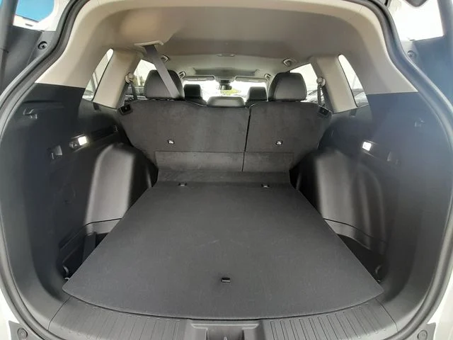 Used 2024 White Honda EX-L image 54