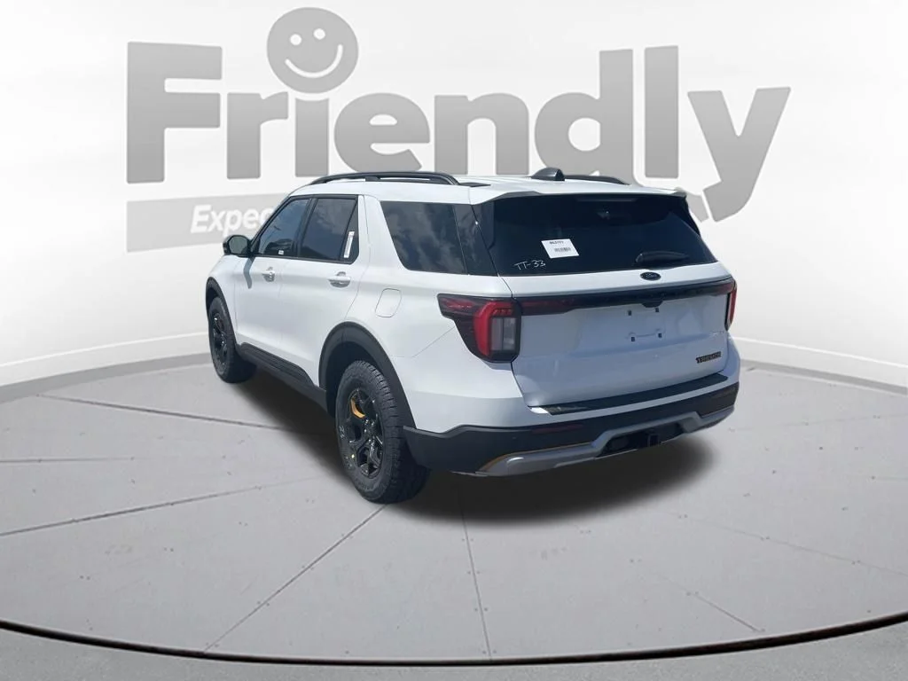 New 2026 Star White Metallic Tri-Coat Ford Tremor® image 7