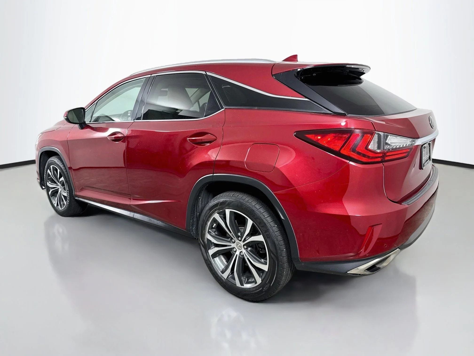 Used 2017 Matador Red Mica Lexus 350 image 5
