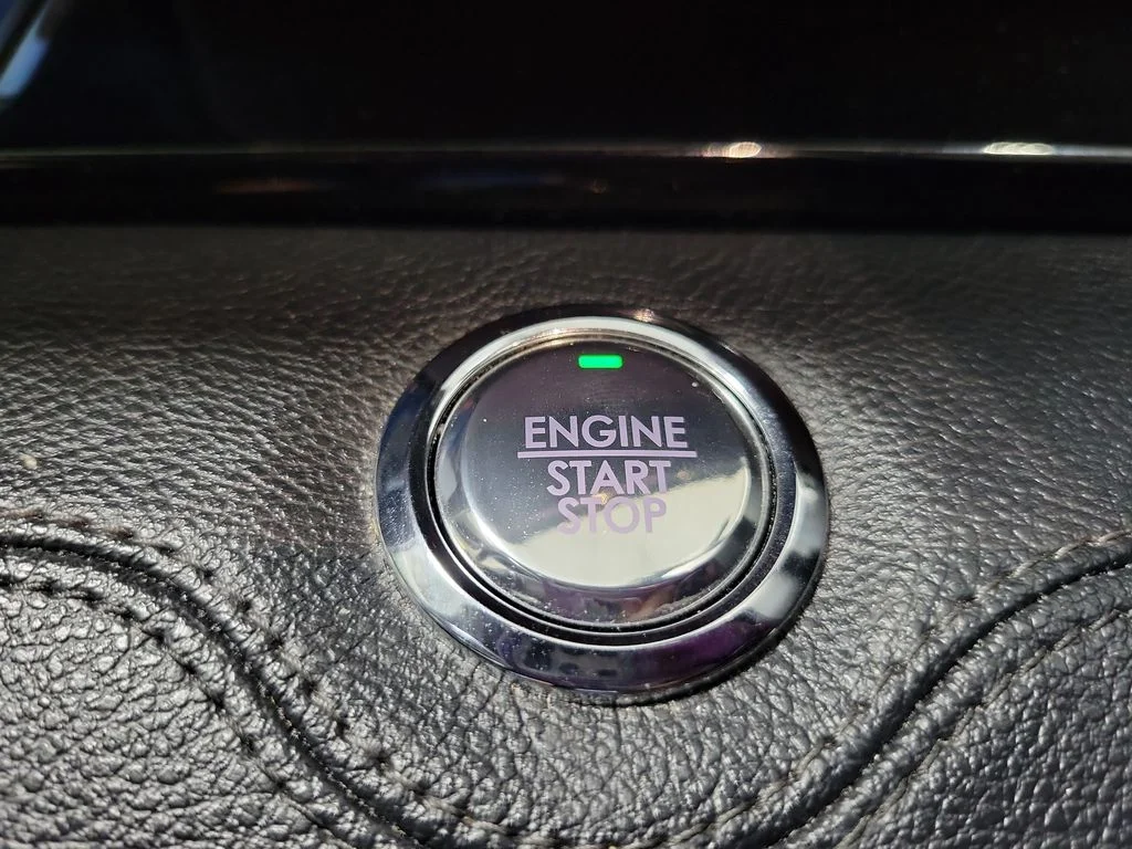 Used 2024 Black Metallic Lincoln Reserve image 49