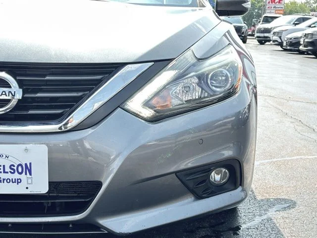 Used 2017 Gun Metallic Nissan 3.5 SL image 15