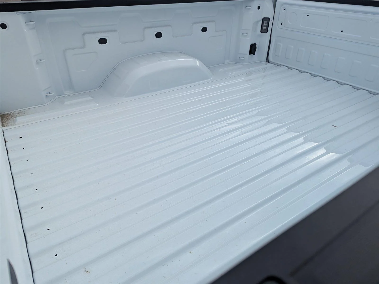 2026 Chevrolet Silverado 2500 HD Custom - Photo 10