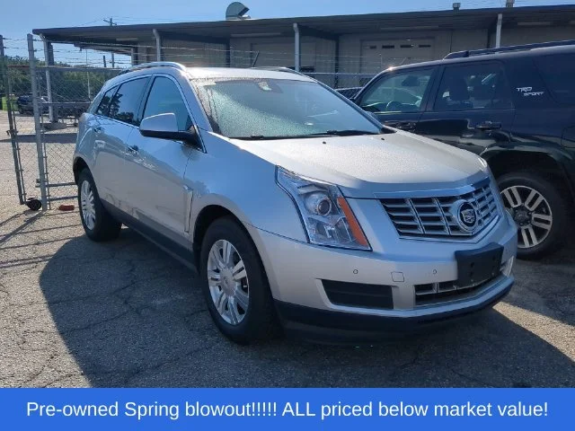 Used 2016 Silver Cadillac Luxury image 4