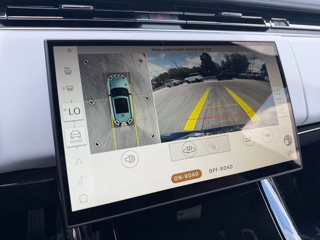 New 2026 Borasco Grey Land Rover SE image 21