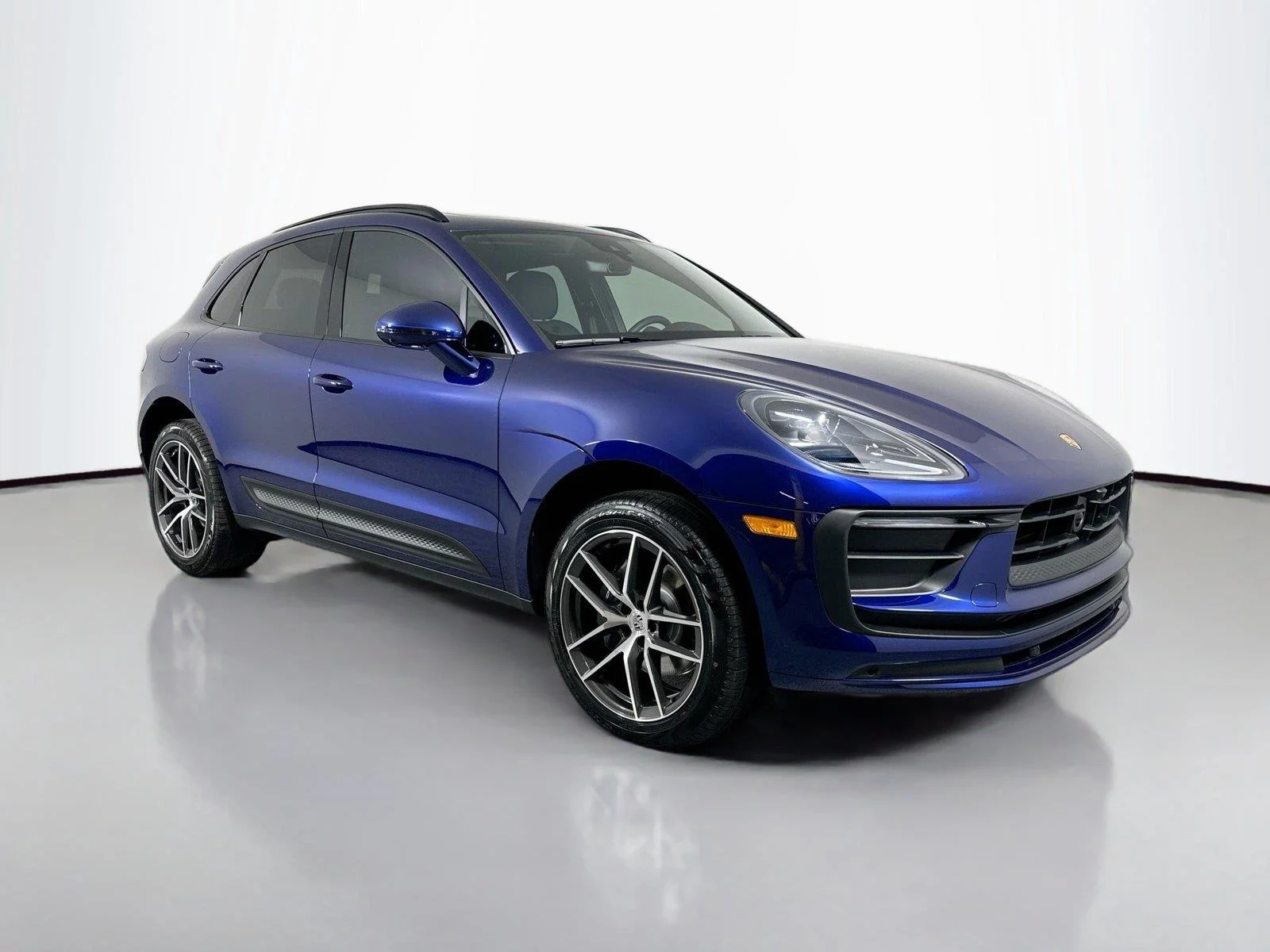 Certified Used 2026 Gentian Blue Metallic Porsche T image 9
