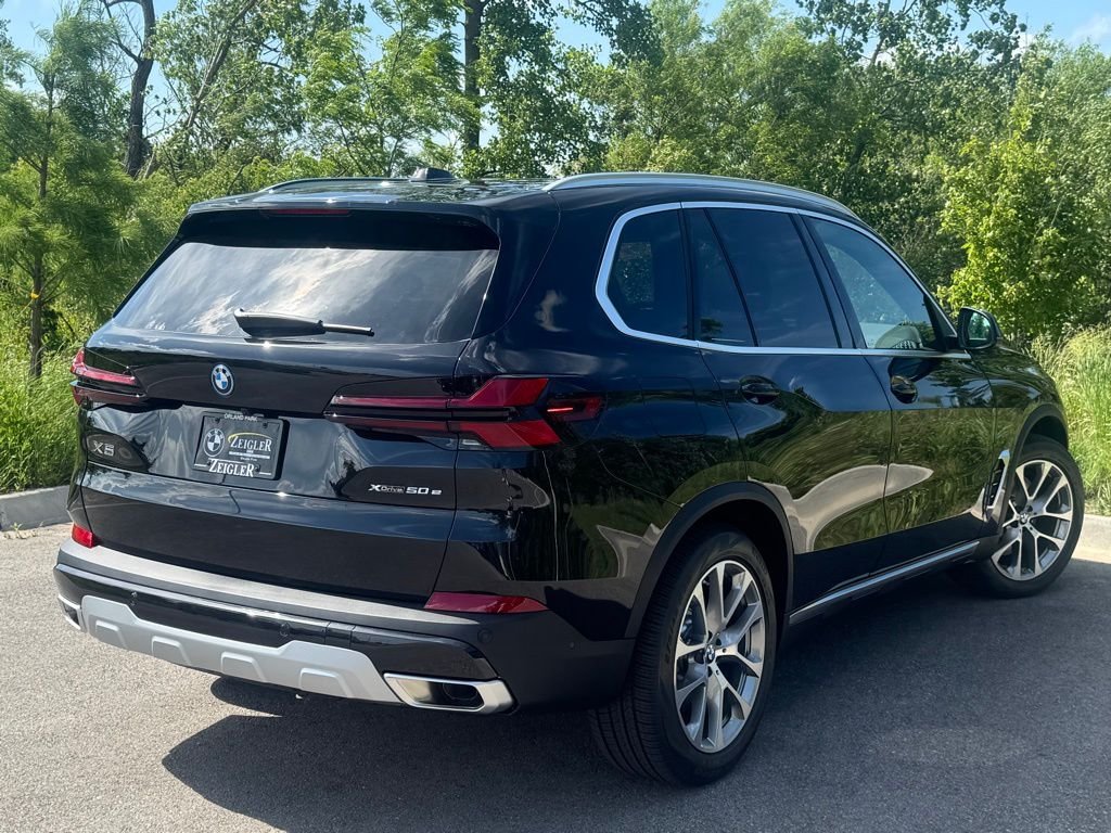 2026 BMW X5 50e - Photo 6