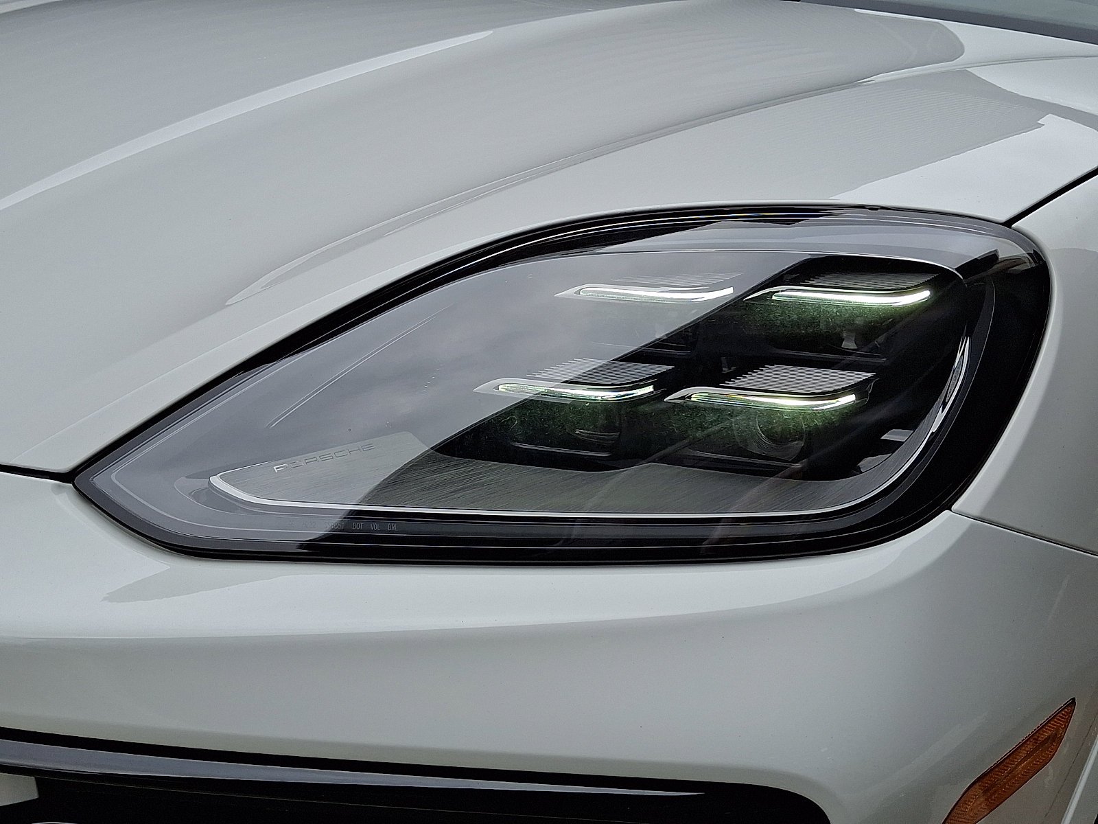 New 2026 White Porsche Coupe image 12