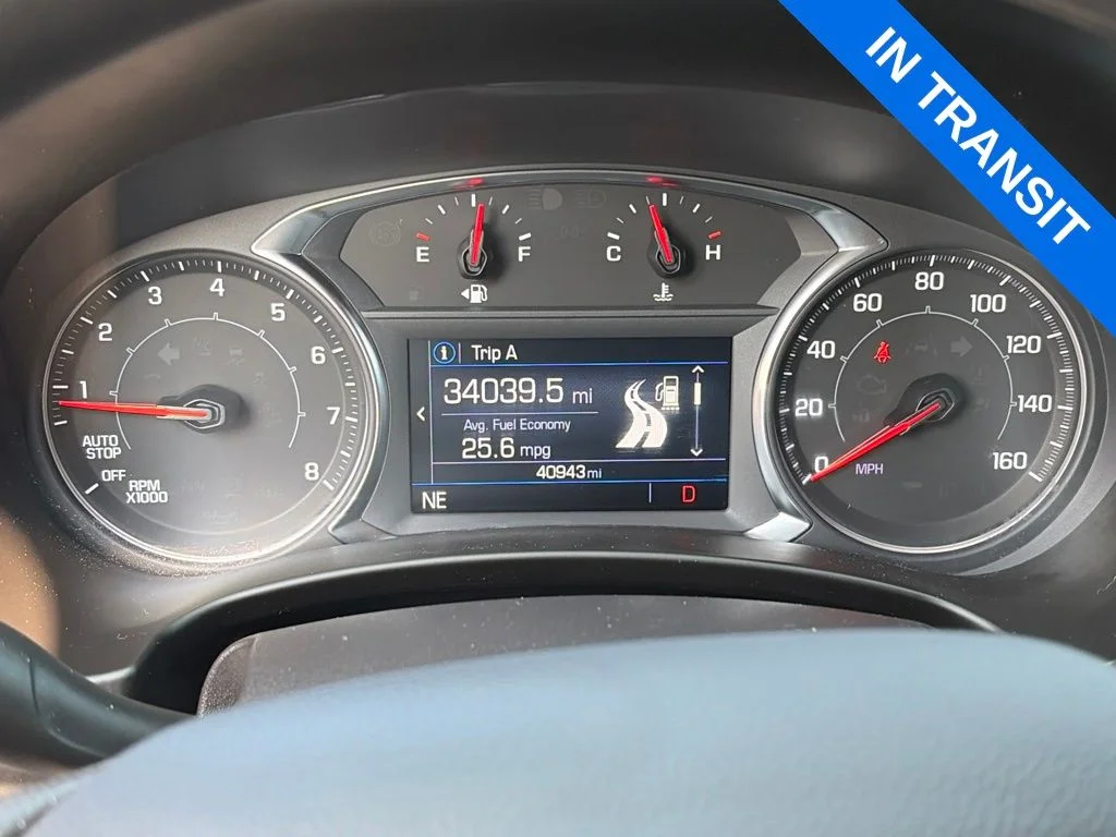 Used 2024 Ebony Twilight Metallic GMC SLE image 4