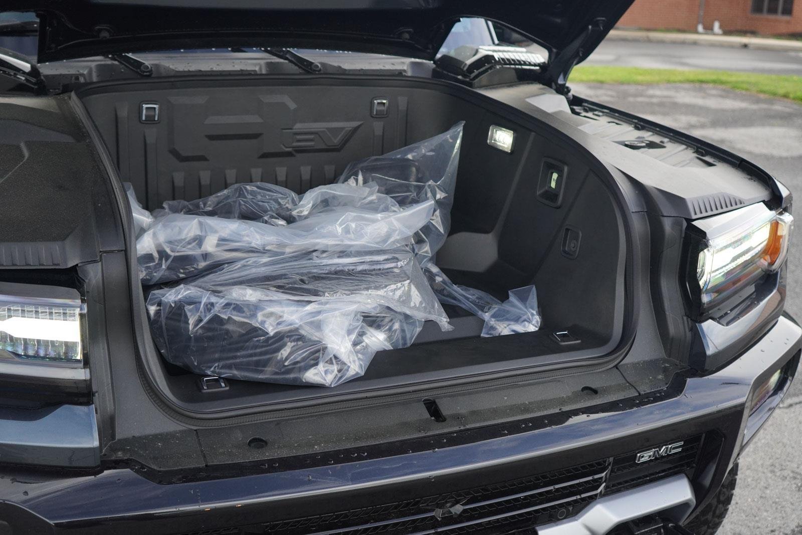 New 2025 Graphite Blue Metallic GMC 2X image 10