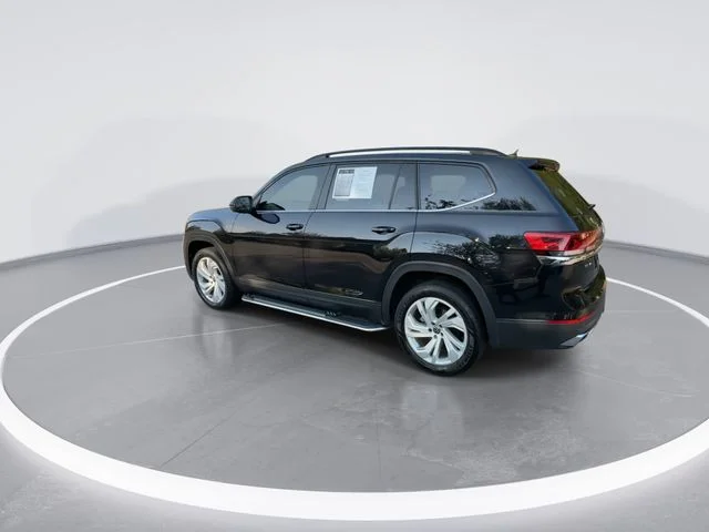 Used 2023 Black Volkswagen 3.6L V6 SE w/Technology image 6