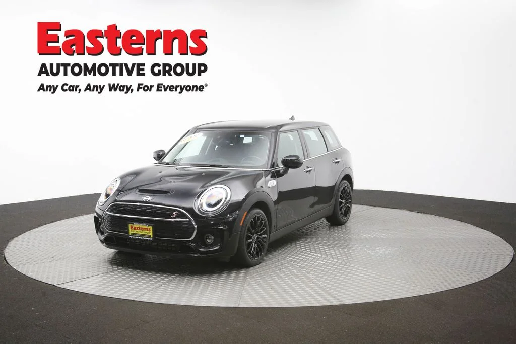 Used 2023 Black MINI Clubman image 54