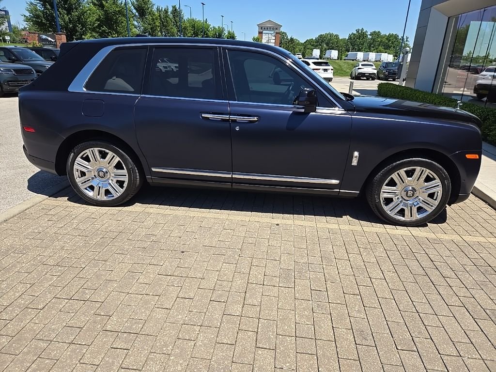 Used 2021 Midnight Sapphire Rolls-Royce Base image 4