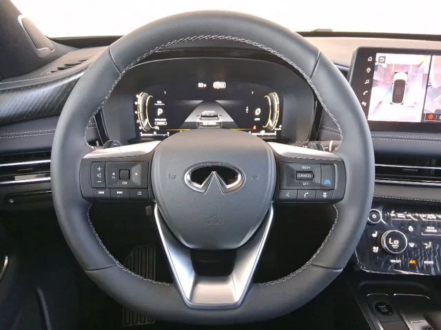 New 2026 2T RAD WHT INFINITI Sport AWD image 10