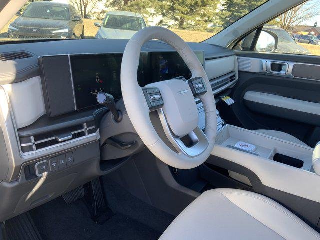 New 2026 Hampton Gray Hyundai SE image 6