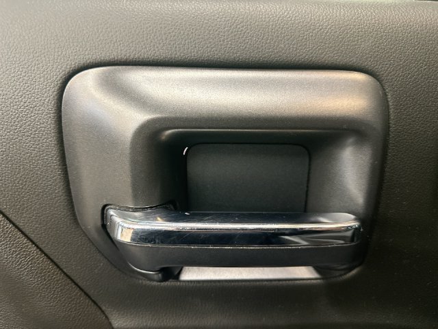 Used 2019 DEEP OCEAN BLUE METALLIC Chevrolet LT image 48