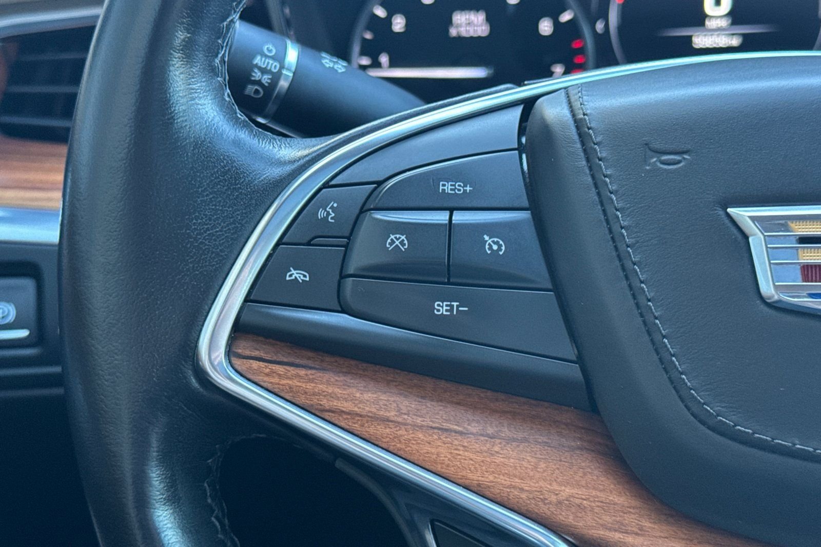 Used 2019 Gray Cadillac Platinum image 28