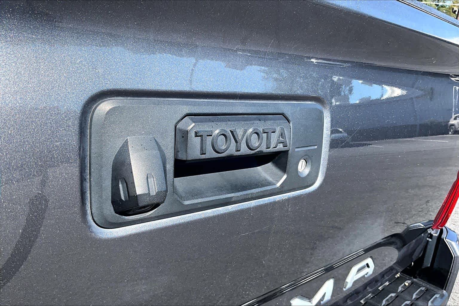 Used 2019 Magnetic Gray Metallic Toyota SR image 28