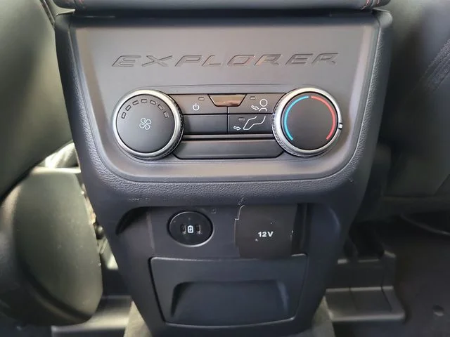 Used 2025 Silver Ford Active image 18