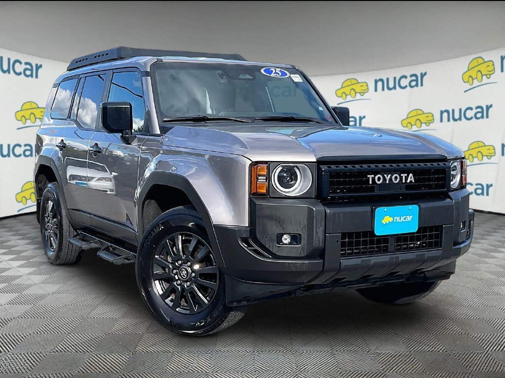 Used 2025  Toyota 1958 image 1