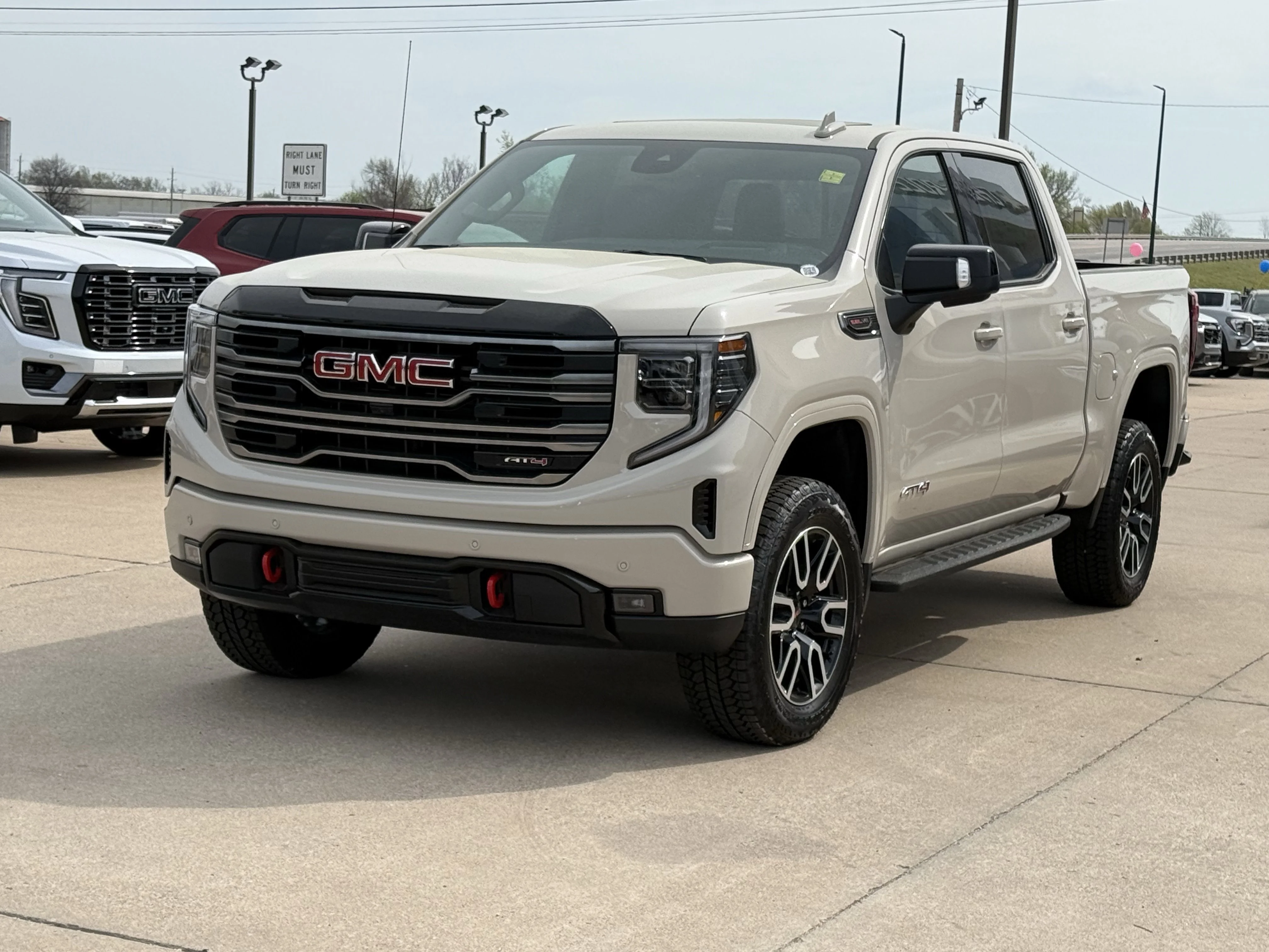 2026 GMC Sierra 1500 AT4 - Photo 13