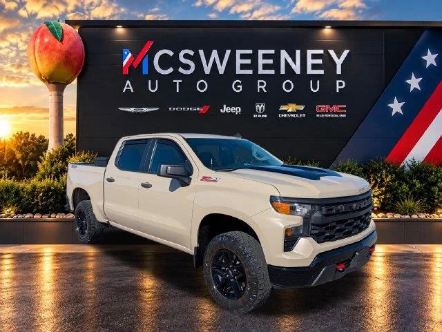Used 2023 SAND DUNE METALLIC Chevrolet Custom Trail Boss image 7