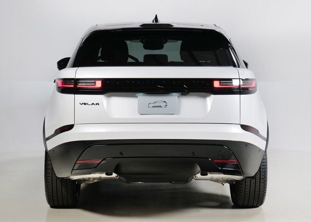 New 2026 Ostuni Pearl White Land Rover Dynamic SE image 7