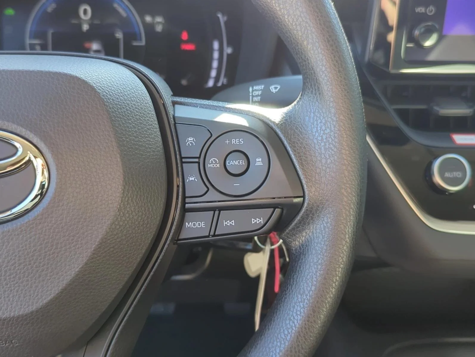 Used 2026 Windchill Toyota Hybrid LE image 15
