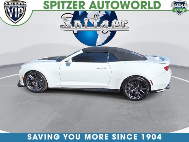 Used 2017 SUMMIT WHITE Chevrolet ZL1 image 1