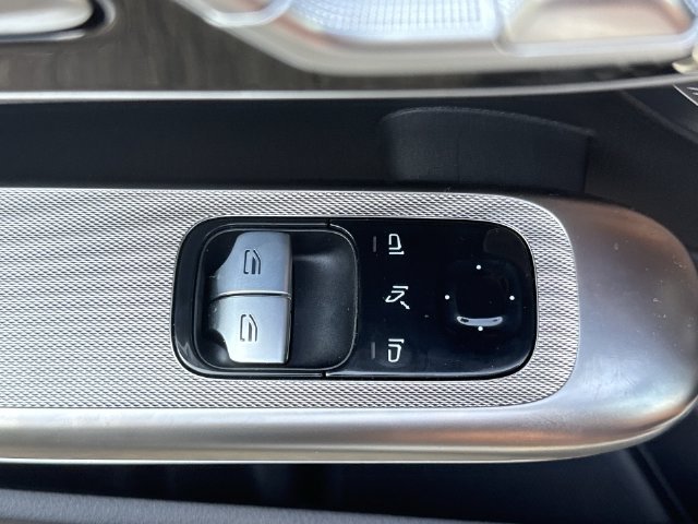 Certified Used 2026 Black Mercedes-Benz CLE 300 image 19