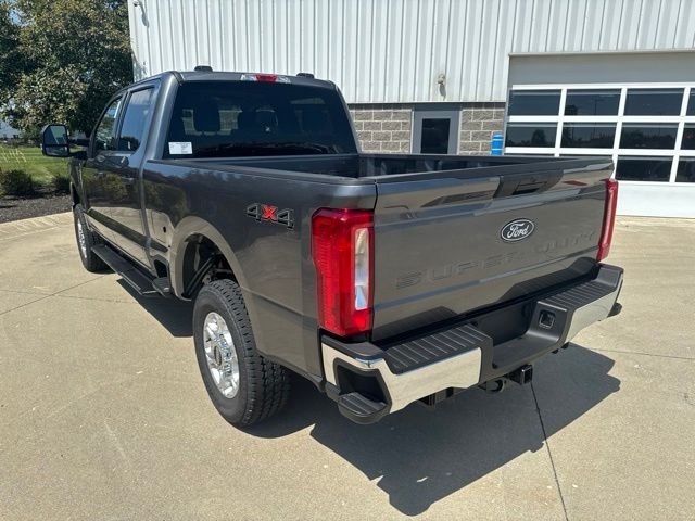 New 2027 Gray Ford F250 4X4 CREW/C image 8